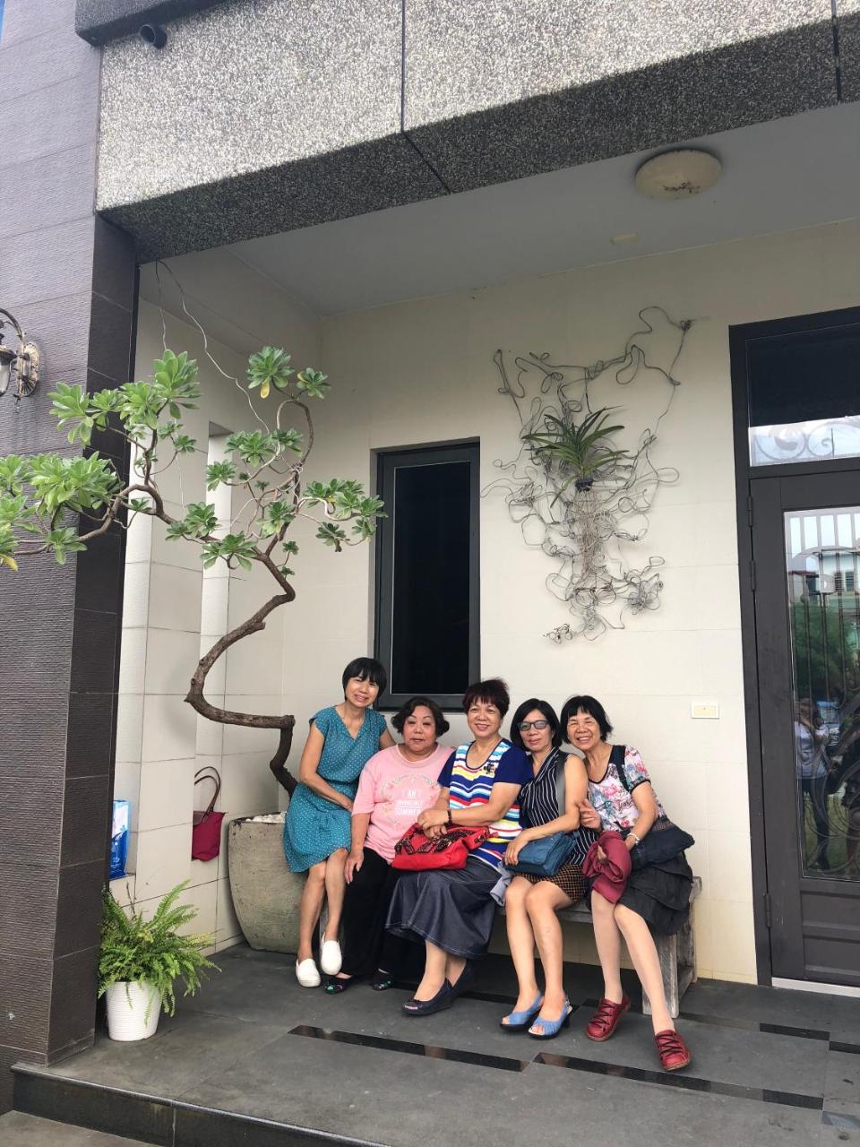 Apartamento Weiden House Luodong Exterior foto