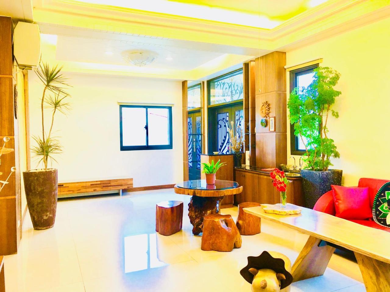 Apartamento Weiden House Luodong Exterior foto