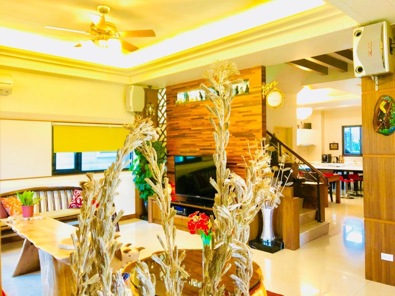Apartamento Weiden House Luodong Exterior foto
