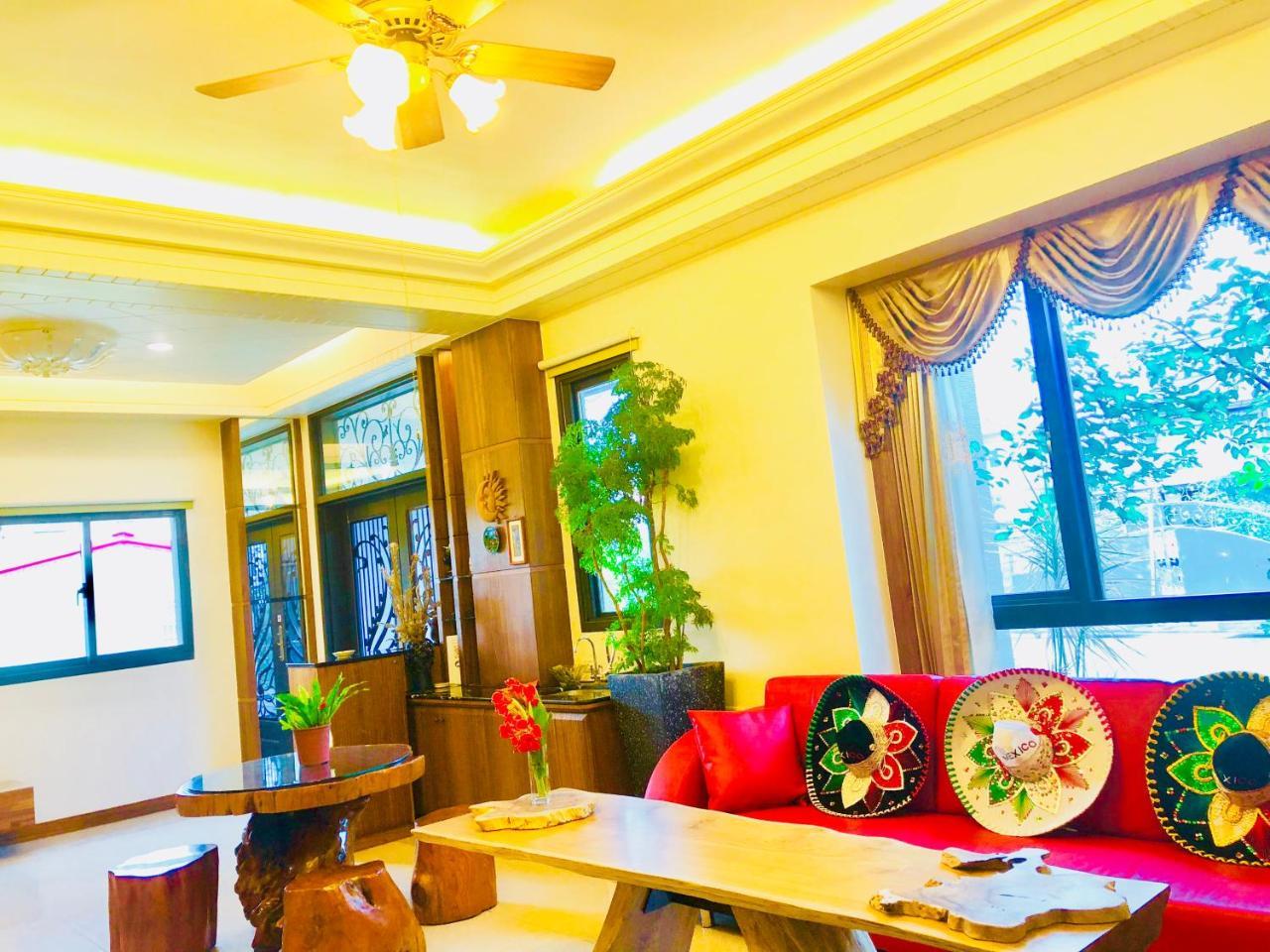 Apartamento Weiden House Luodong Exterior foto